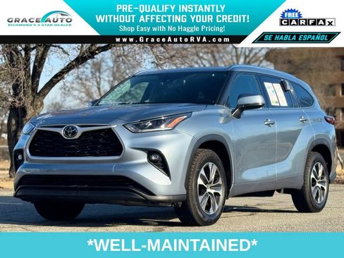 Used 2021 Toyota Highlander XLE image 1
