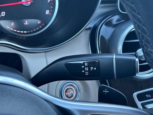 Used 2019 Mercedes-Benz C 300 Sedan image 20