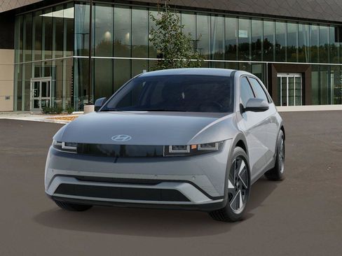 New 2026 Hyundai Ioniq 5 SEL image 7