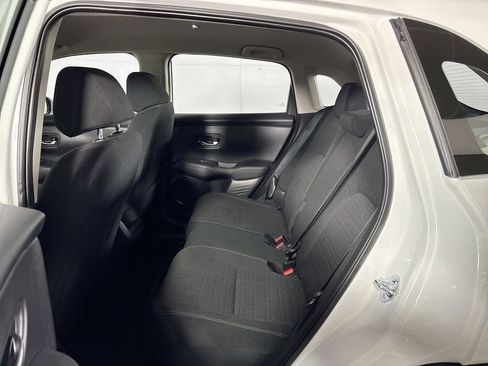 Used 2025 Honda HR-V LX image 19