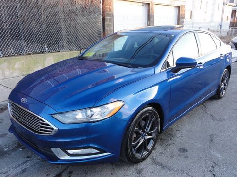 Used 2018 Ford Fusion SE w/ Equipment Group 201A image 32