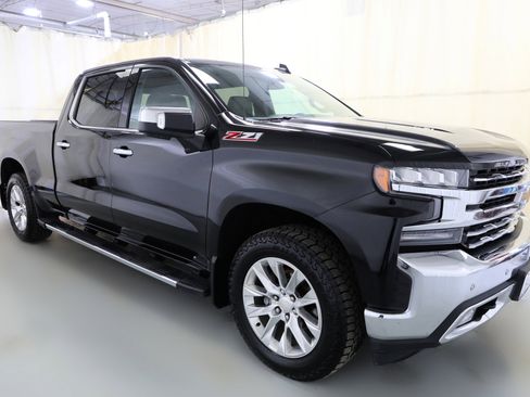 Used 2020 Chevrolet Silverado 1500 LTZ w/ LTZ Plus Package image 18