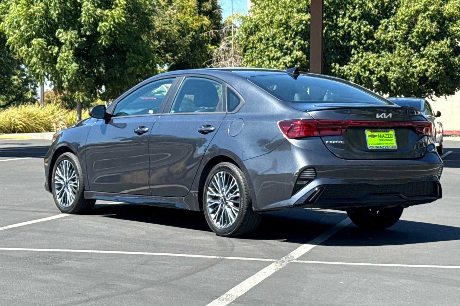 Used 2024 Kia Forte GT-Line w/ GT-Line Premium Package FWD image 3