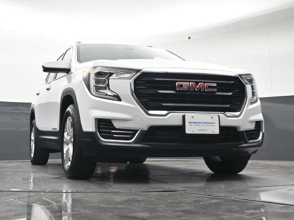 Certified 2022 GMC Terrain SLE w/ Driver Convenience Package AWD/4WD image 30