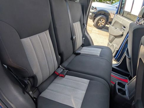 Used 2010 Jeep Liberty Sport w/ Popular Equipment Group AWD/4WD image 17