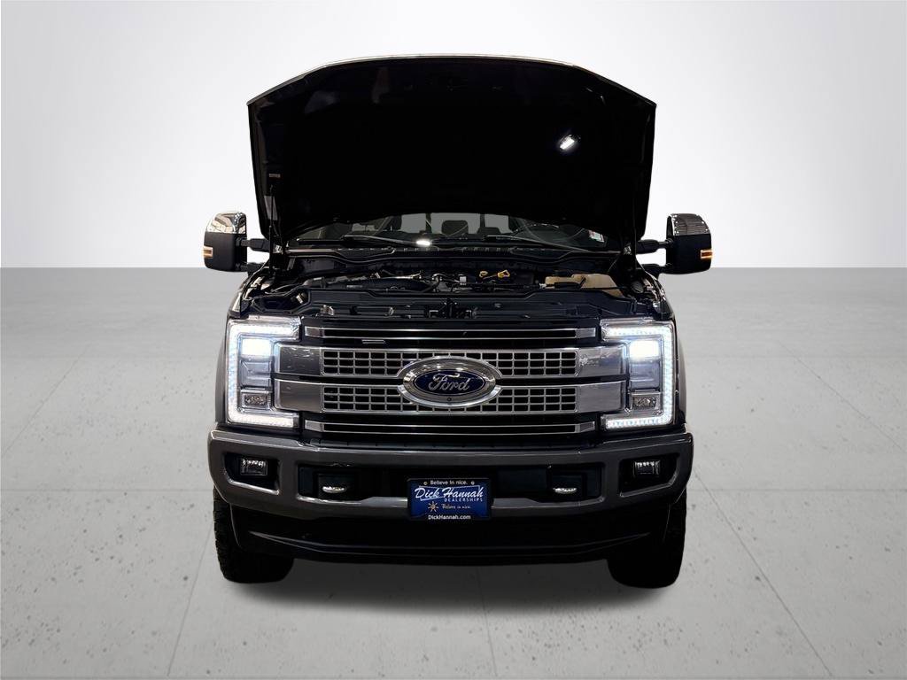 Used 2017 Ford F350 Platinum w/ Platinum Ultimate Package AWD/4WD image 5