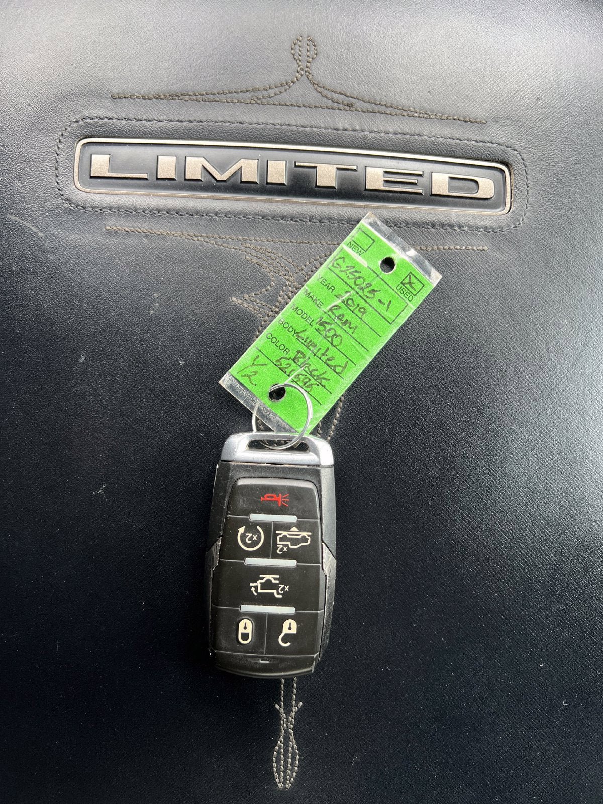 Used 2019 RAM 1500 Limited w/ Advanced Safety Group AWD/4WD image 11