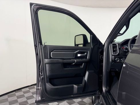 Used 2025 RAM 2500 Big Horn AWD/4WD image 26