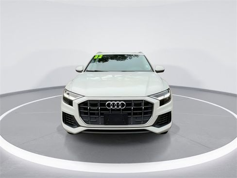 Used 2022 Audi Q8 Premium Plus image 3