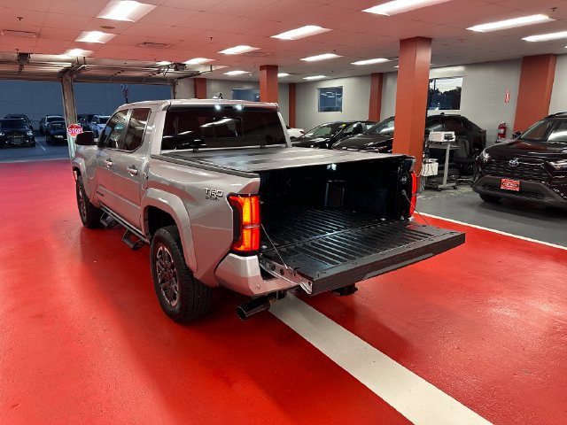 Certified 2026 Toyota Tacoma TRD Sport w/ TRD Sport Upgrade Package AWD/4WD image 26