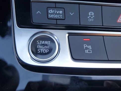 New 2026 Audi Q7 3.0T Premium AWD/4WD image 31