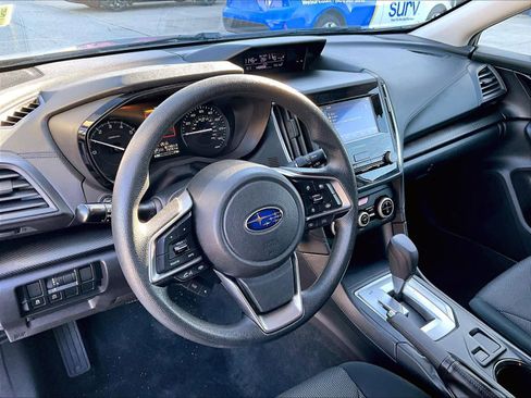 Used 2021 Subaru Crosstrek 2.0i image 8