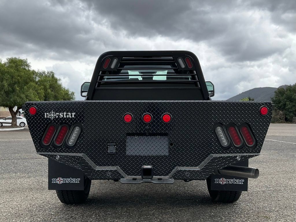 New 2025 Ford F350 XL w/ STX Appearance Package AWD/4WD image 15