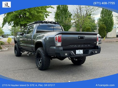 Used 2021 Toyota Tacoma TRD Off-Road AWD/4WD image 6