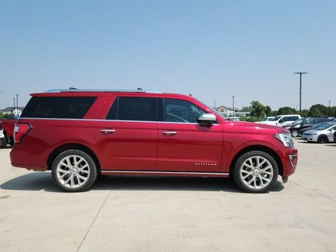 Used 2019 Ford Expedition Max Platinum AWD/4WD image 2