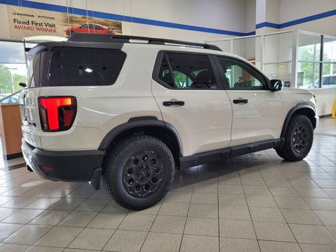 New 2026 Honda Passport TrailSport image 4