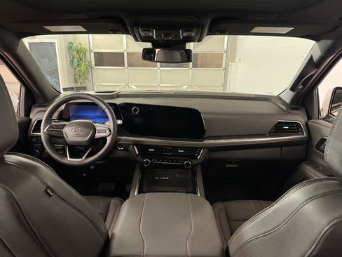 Used 2025 Chevrolet Tahoe RST w/ RST Capability Package image 31