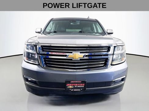Used 2019 Chevrolet Suburban Premier AWD/4WD image 4