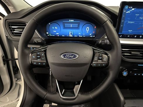 New 2025 Ford Escape SE w/ PHEV Premium Package FWD image 53