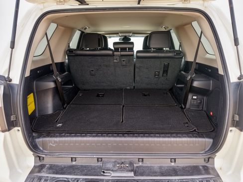 Used 2017 Toyota 4Runner Limited RWD image 28