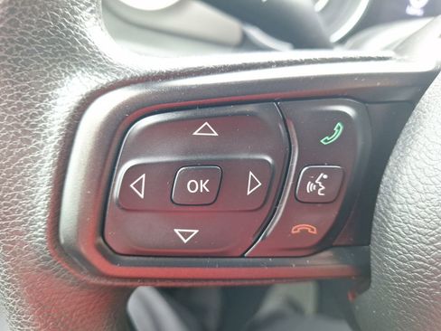 Used 2018 Jeep Wrangler Unlimited Sport AWD/4WD image 22