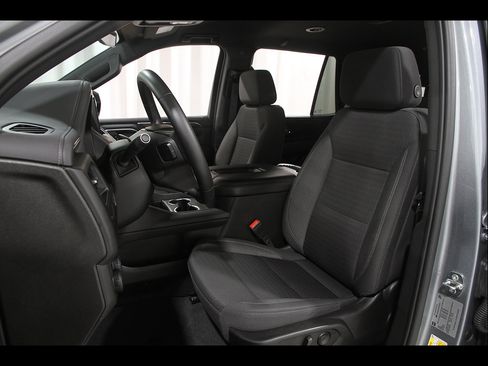 Used 2023 Chevrolet Tahoe LS AWD/4WD image 5