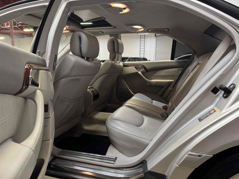 Used 2006 Mercedes-Benz S 500 image 5