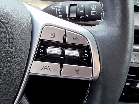 Used 2025 Kia Telluride EX X-Line AWD/4WD image 20