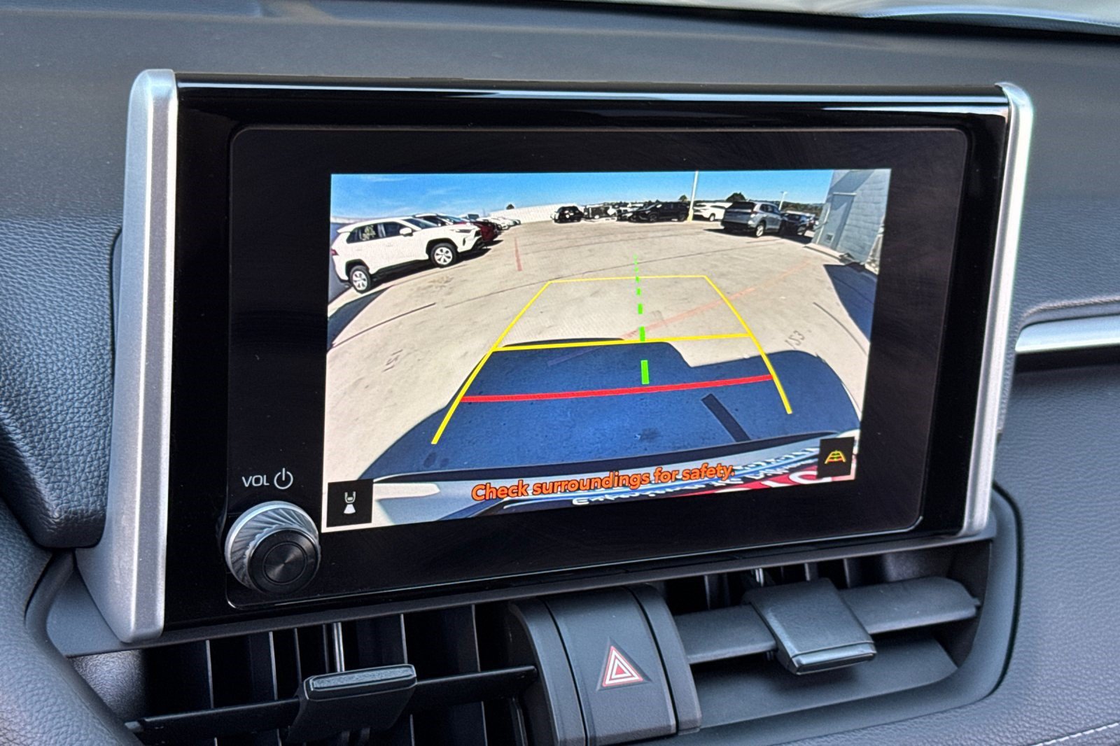 Used 2023 Toyota RAV4 LE FWD image 20