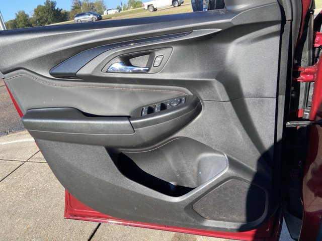 Used 2023 Chevrolet TrailBlazer RS w/ Convenience Package FWD image 27