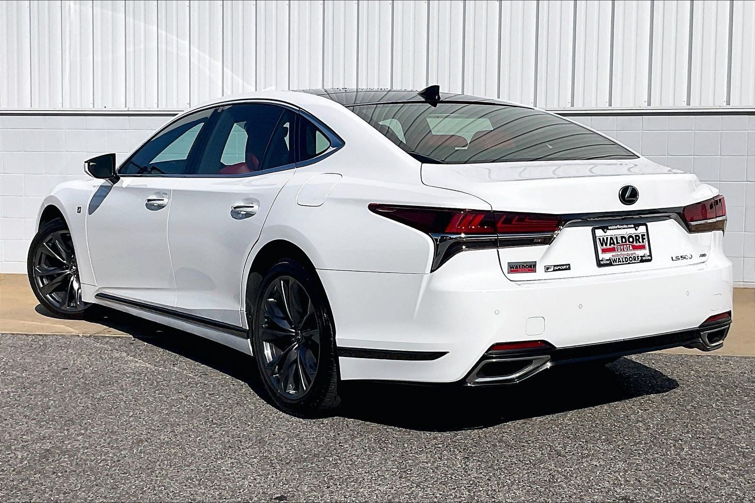 Used 2018 Lexus LS 500 F Sport w/ Accessory Package (Z1) AWD/4WD image 15