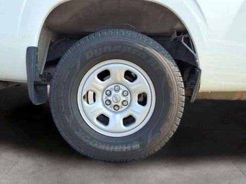 Used 2022 Nissan Frontier S w/ Technology Package AWD/4WD image 20