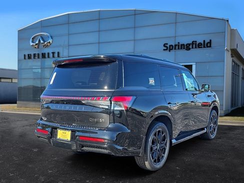 New 2026 INFINITI QX80 4WD w/ Sport Exterior Package image 6