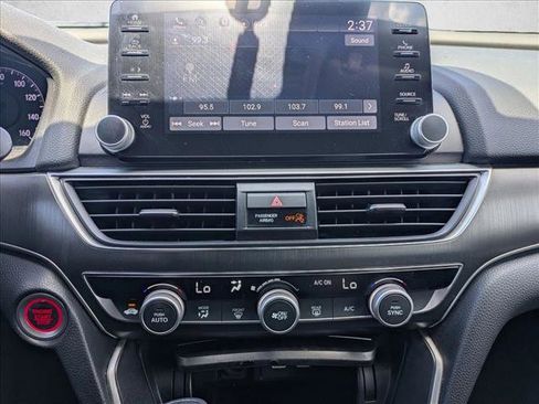 Used 2021 Honda Accord LX image 13