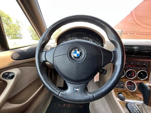 Used 2001 BMW Z3 3.0i RWD image 18