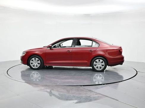Used 2017 Volkswagen Jetta S image 8