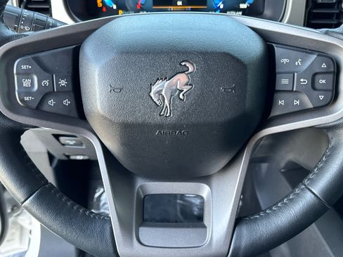Certified 2025 Ford Bronco Outer Banks AWD/4WD image 29