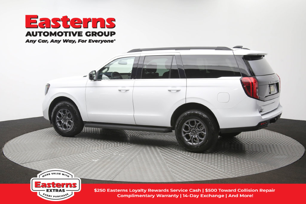 Used 2025 Ford Expedition Active AWD/4WD image 63