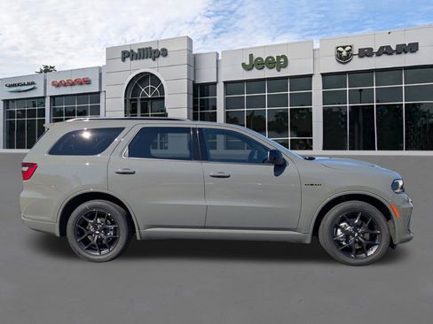 New 2026 Dodge Durango GT image 2