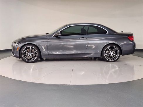 Used 2018 BMW 430i Convertible image 4