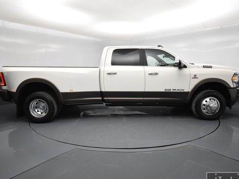 Used 2020 RAM 3500 Limited image 49