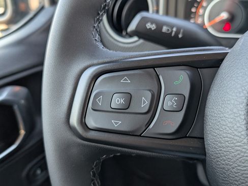 New 2026 Jeep Gladiator Mojave AWD/4WD image 17
