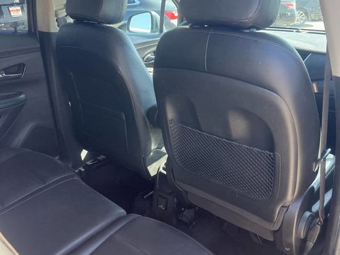 Used 2018 Buick Encore Essence image 21