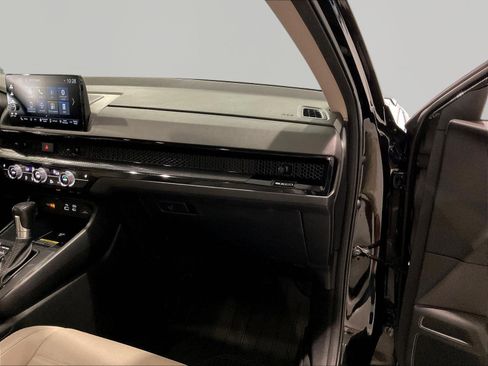 Used 2025 Honda CR-V EX-L image 26