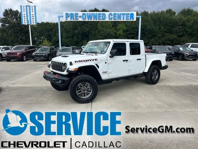 Used 2026 Jeep Gladiator Mojave AWD/4WD image 1