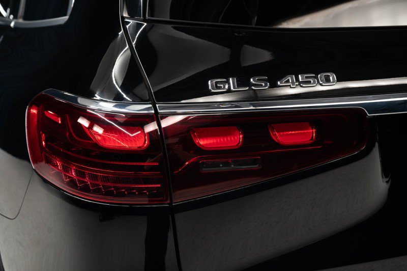 Certified 2026 Mercedes-Benz GLS 450 4MATIC image 9