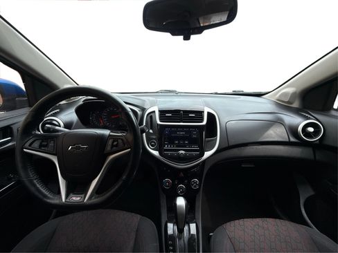 Used 2019 Chevrolet Sonic LT w/ Convenience Package FWD image 23