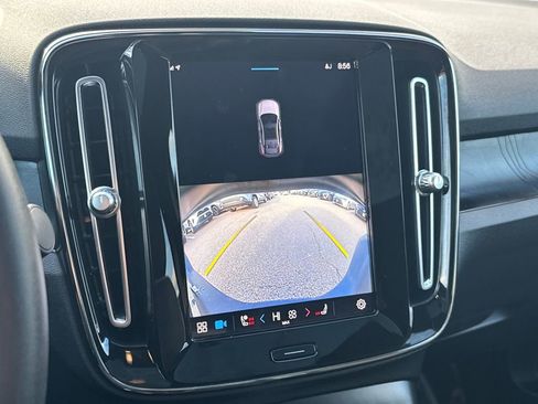 Used 2023 Volvo C40 P8 Recharge Ultimate w/ Protection Package Premier image 25