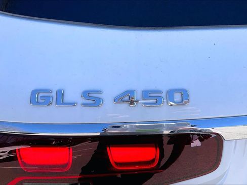 New 2026 Mercedes-Benz GLS 450 4MATIC image 7