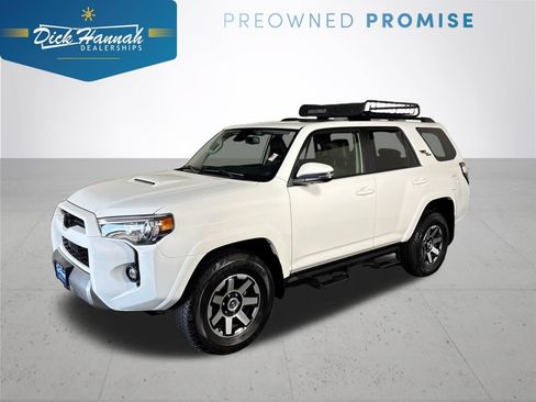 Used 2023 Toyota 4Runner TRD Off-Road Premium w/ Moonroof Package AWD/4WD image 1